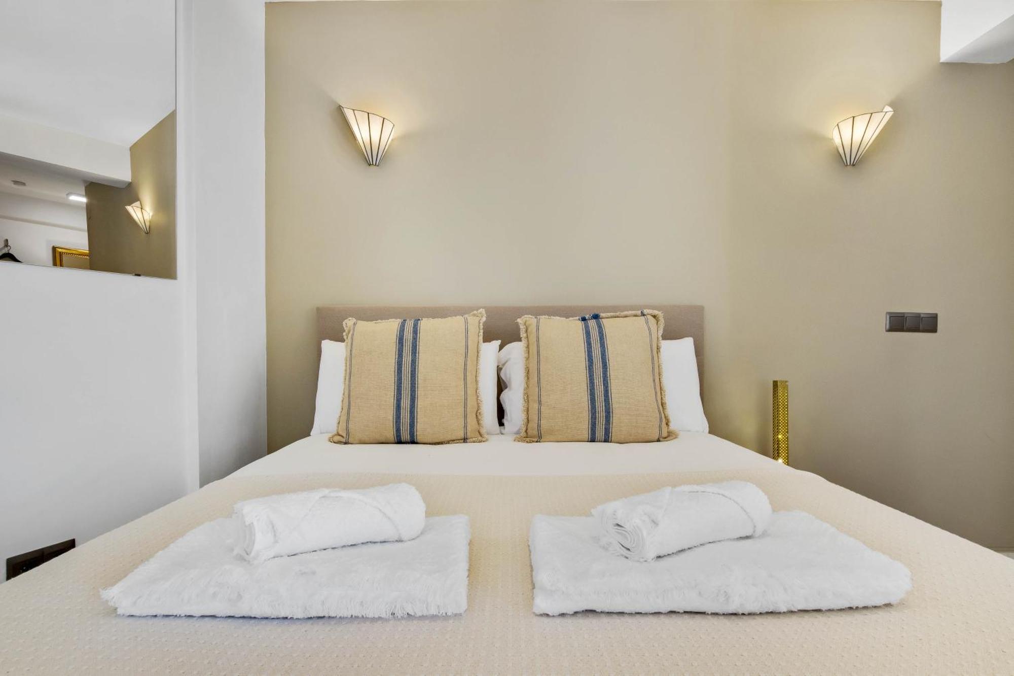 Shiny Studio With Pool & Carihuela Beach At 500M Torremolinos Eksteriør bilde